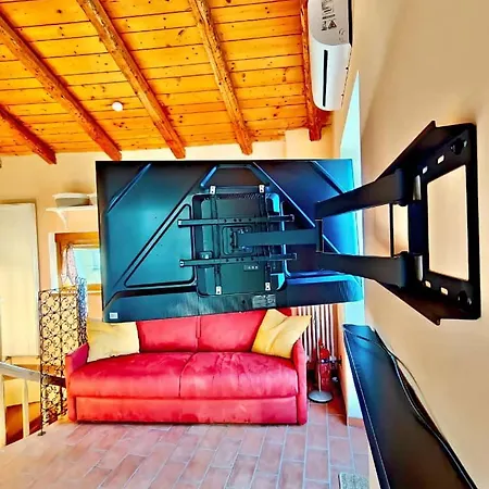 Hébergement de vacances And Garden Nestled In